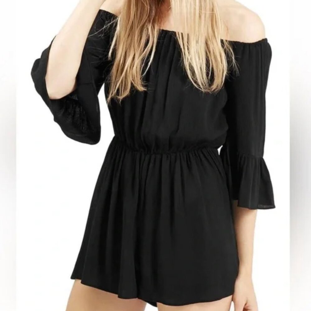 Topshop Black Romper Ruffled three-quarter Sleeves Stretchy  High Rise